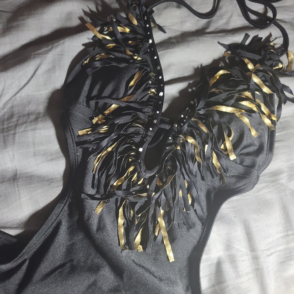 One pc black swimsuit
